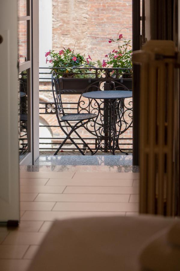Hotel Duomo Cremona Eksteriør bilde